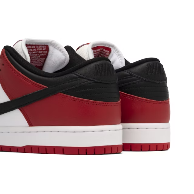 SB Dunk Low "Chicago"