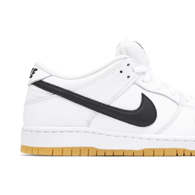 SB Dunk Low "White Gum"
