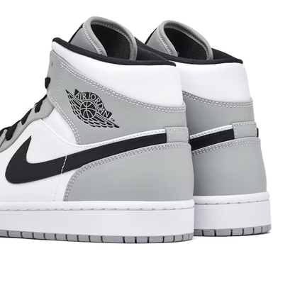 Jordan 1 "Light Smoke Grey"