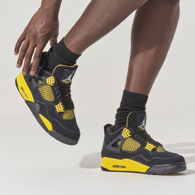 Jordan 4 "Yellow Thunder"